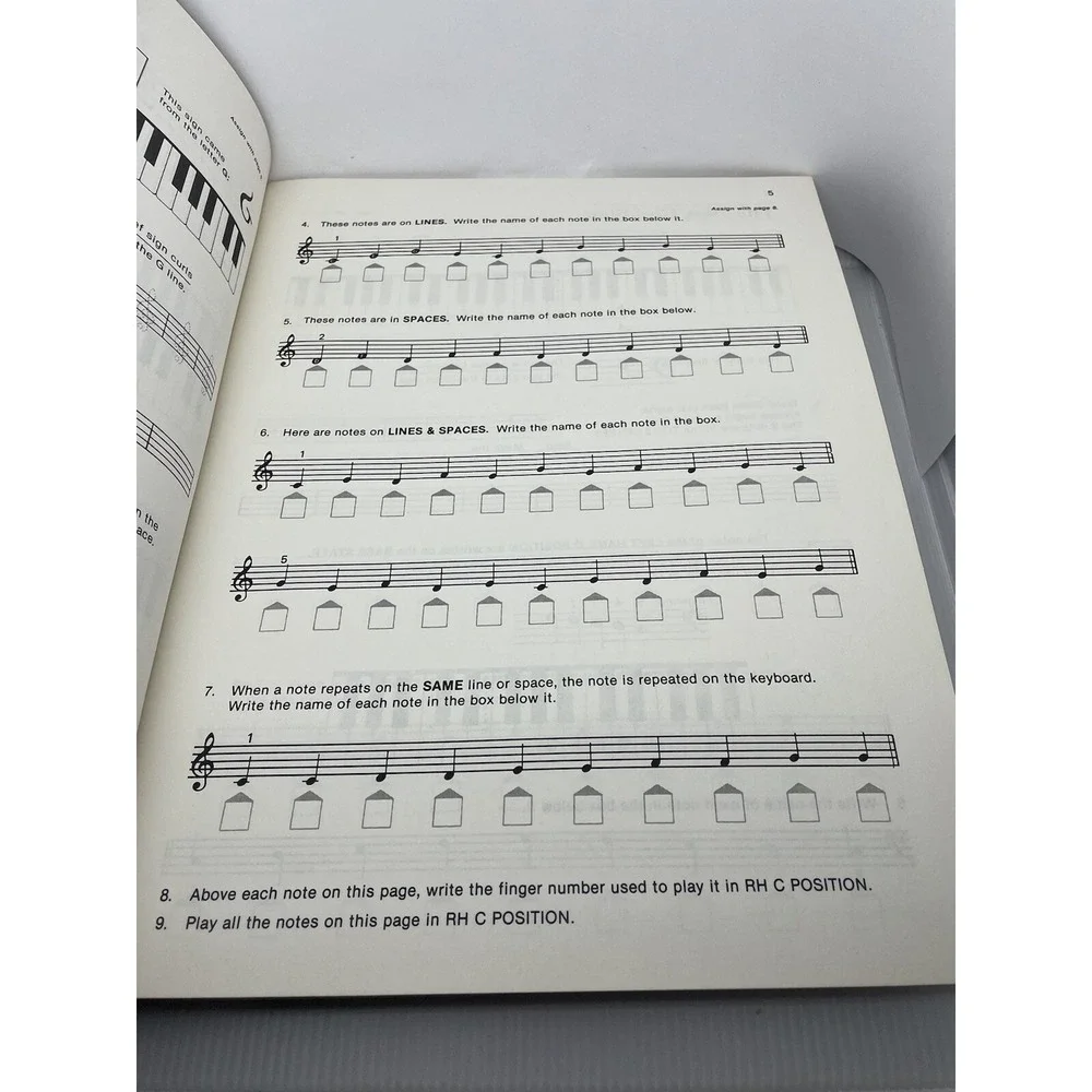 Alfred's Basic Adult Theory Piano Book Level One Learn‎ Piano Beginners Book